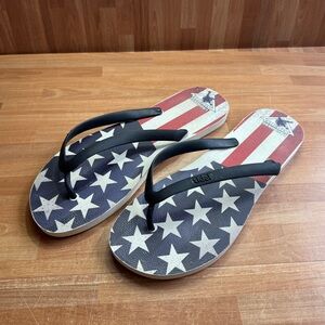 Patriotic Tidal New York flip-flops, size 11
